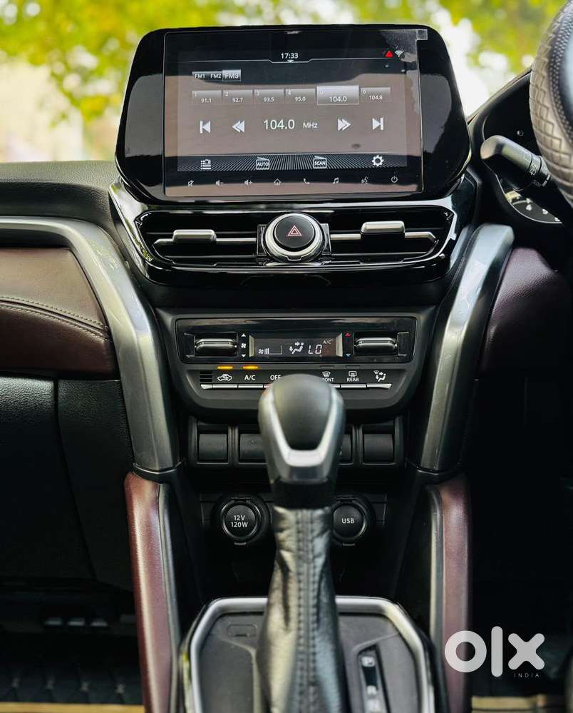 Maruti Suzuki Grand Vitara 1.5 Alpha Smart Hybrid At, 2024, Petrol