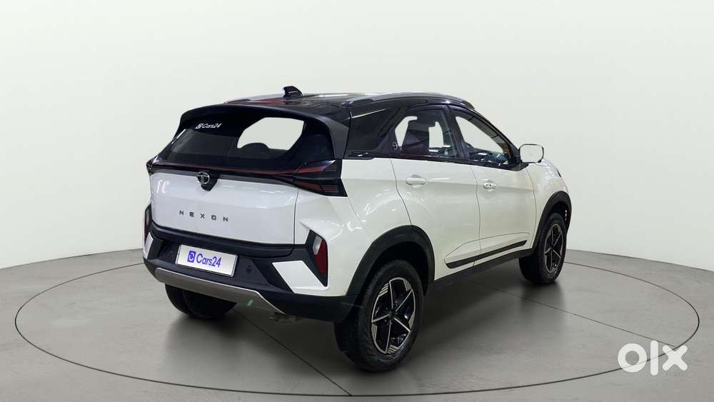 Tata Nexon Fearless Purple 1.2 Revotron Petrol 7dca Dual Tone, 2023,..
