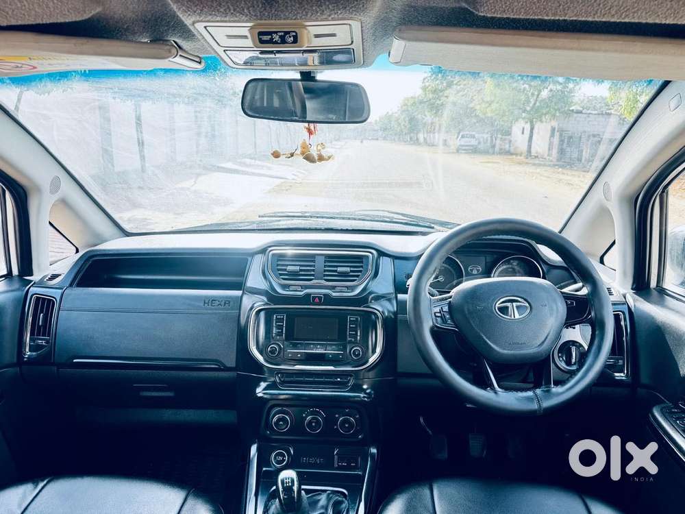 Tata Hexa 2.2 Xe 4x2 7 Str, 2017, Diesel