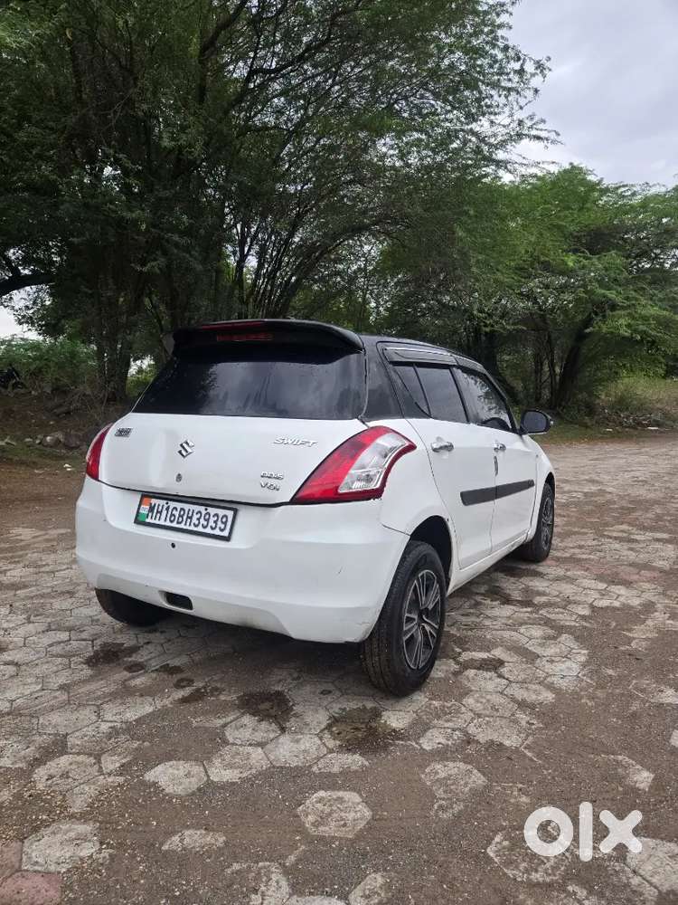 Maruti Suzuki Swift 2015
