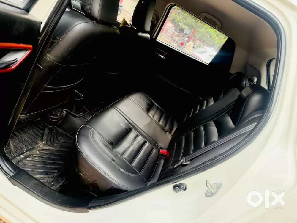 Maruti Suzuki Swift Vxi, 2021, Petrol