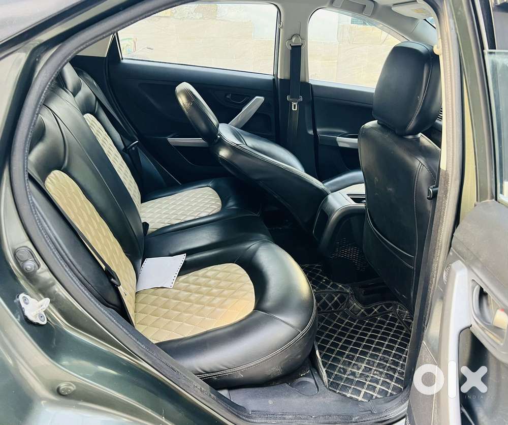 Tata Nexon 1.2 Revotron Xma Amt (s), 2022, Petrol