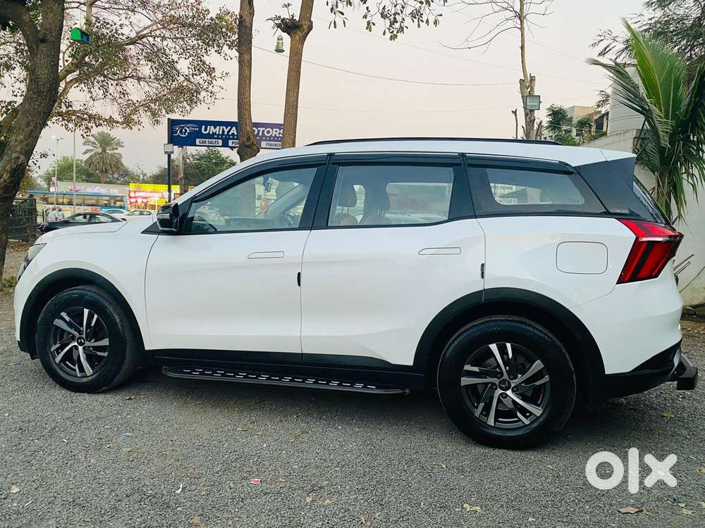 Mahindra Xuv700 2.2 Ax 5 Diesel At 7 Str, 2023, Diesel
