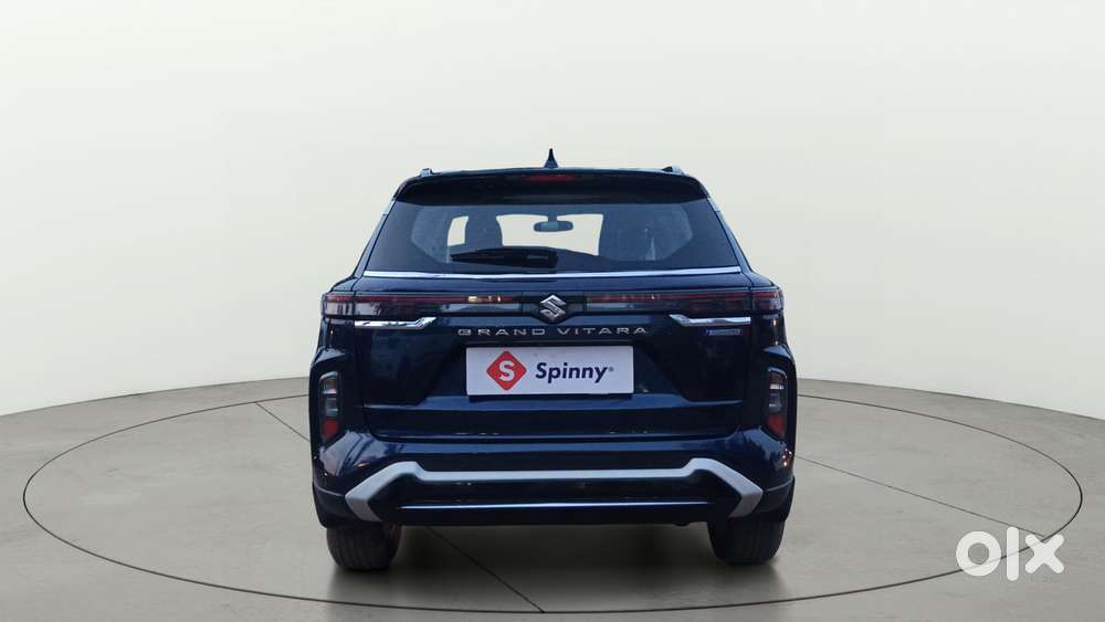 Maruti Suzuki Grand Vitara 1.5 Alpha Smart Hybrid At, 2022, Petrol