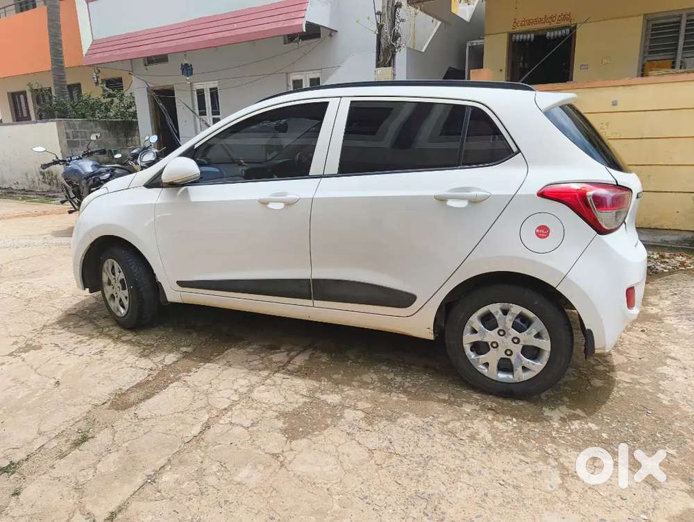 Hyundai Grand I10 Sportz 2016