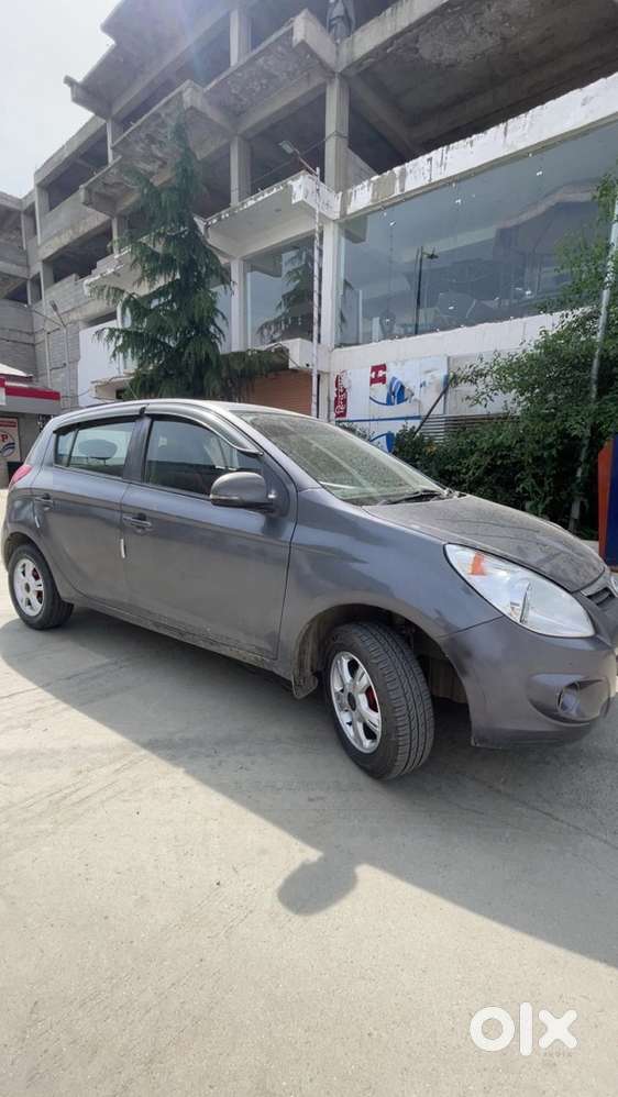 Hyundai I20 Sportz 2011