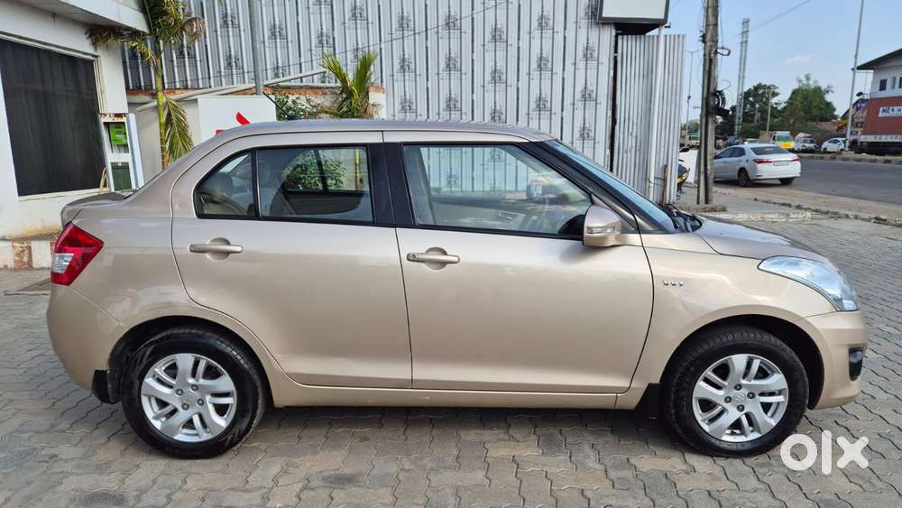Maruti Suzuki Dzire 1.2 Zxi, 2012, Petrol