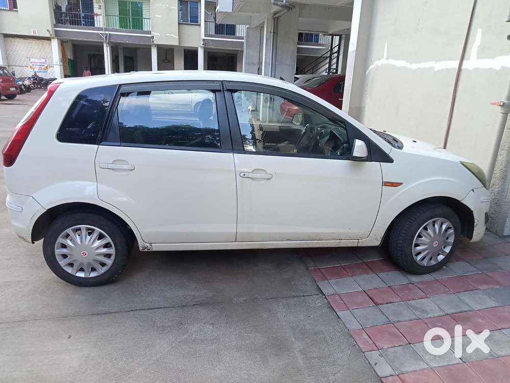Ford Figo Petrol 2011