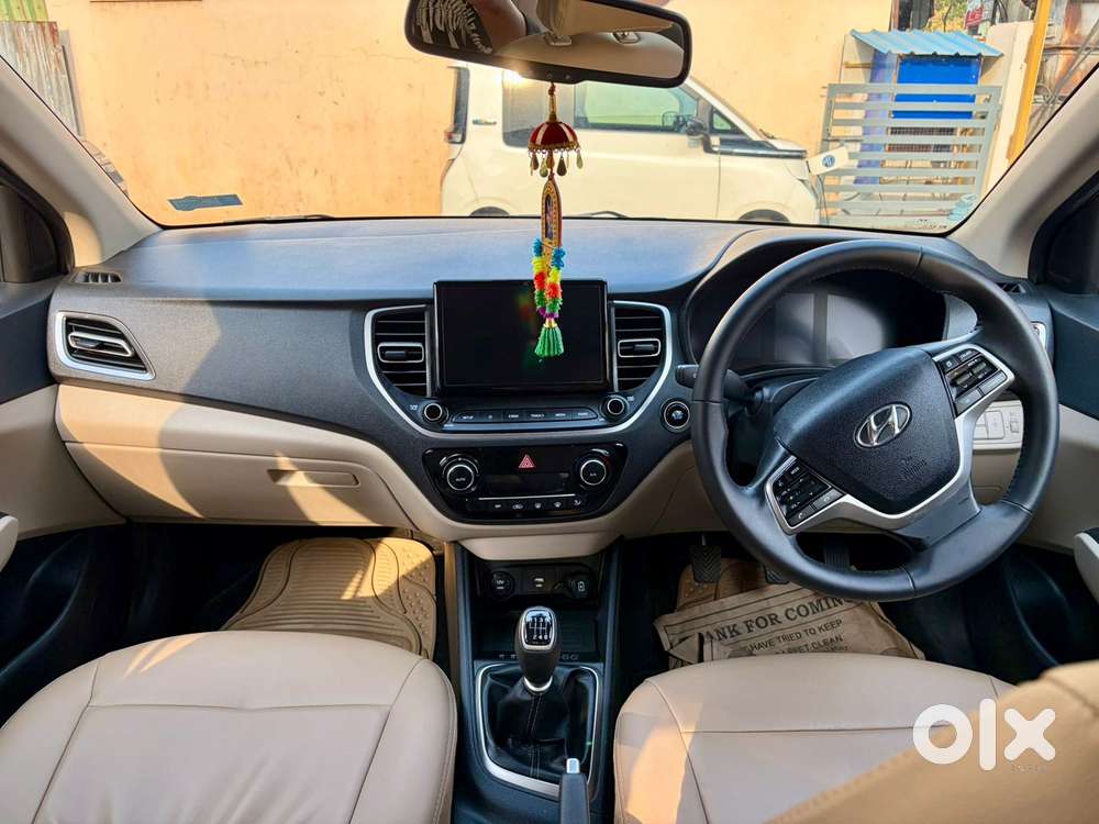 Hyundai Verna 1.5 Sx Petrol Mt, 2021, Petrol