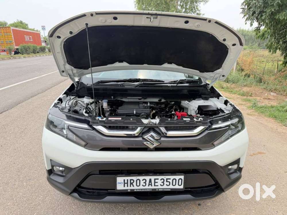Maruti Suzuki Brezza 1.5 Vxi Smart Hybrid, 2025, Petrol