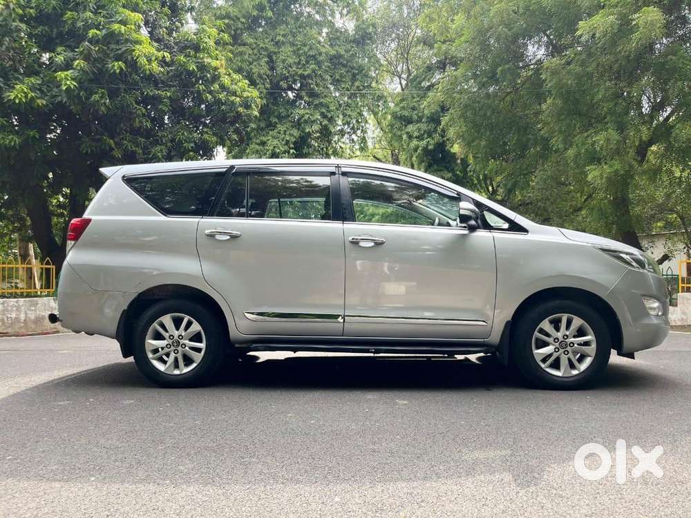 Toyota Innova Crysta 2017