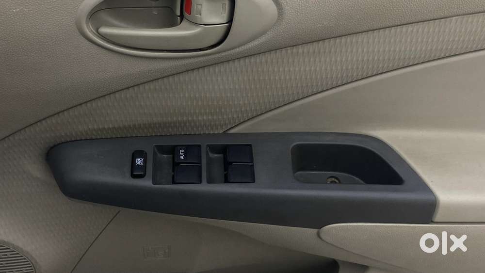 Toyota Etios Liva 2014-2016 G, 2015, Petrol