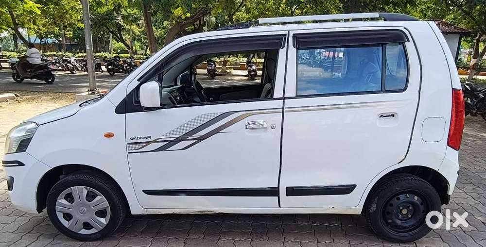 Maruti Suzuki Wagon R Vxi Optional, 2016, Petrol
