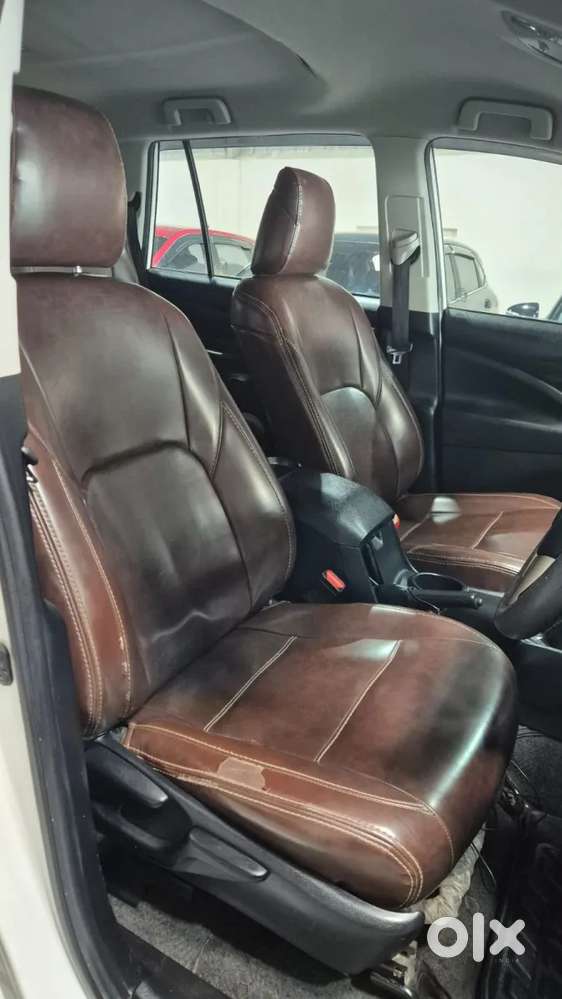 Toyota Innova Crysta 2.4 G Mt 7 Str, 2022, Diesel