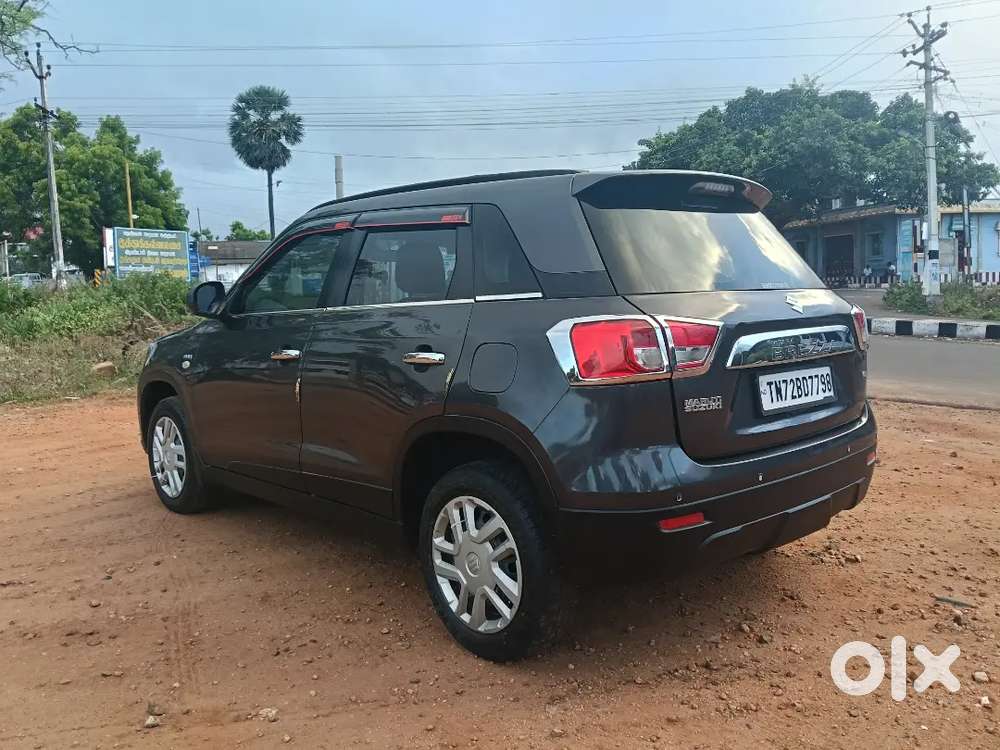Maruti Suzuki Brezza 2016 Diesel 93000 Km Driven Insurance Live