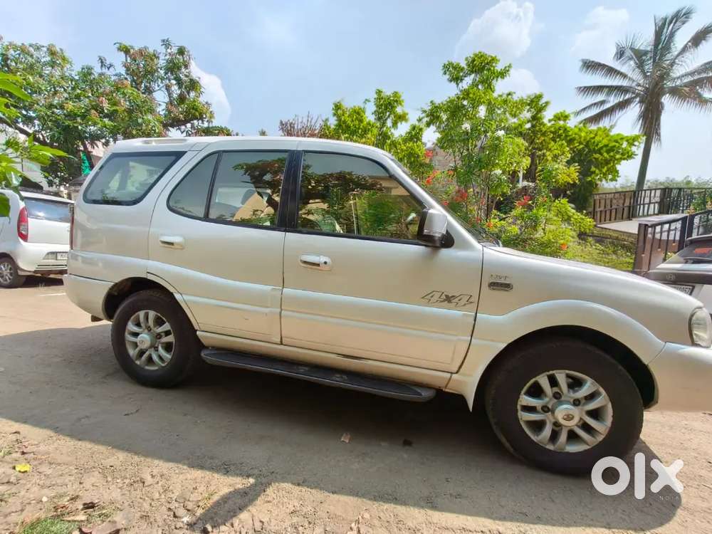 2011 Tata Safari Storme