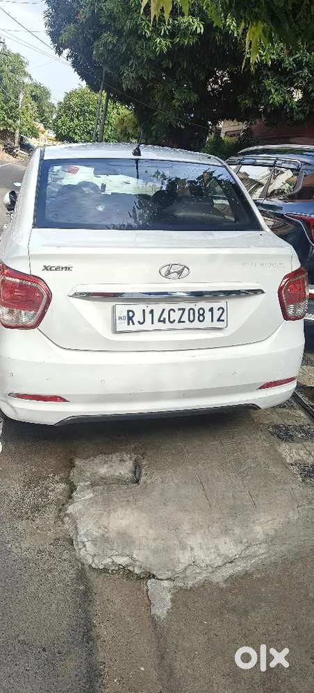 Hyundai Xcent 2015 Petrol