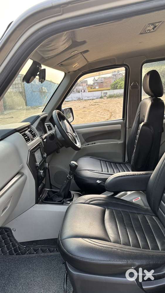 Mahindra Scorpio 1.99 S10, 2015, Diesel