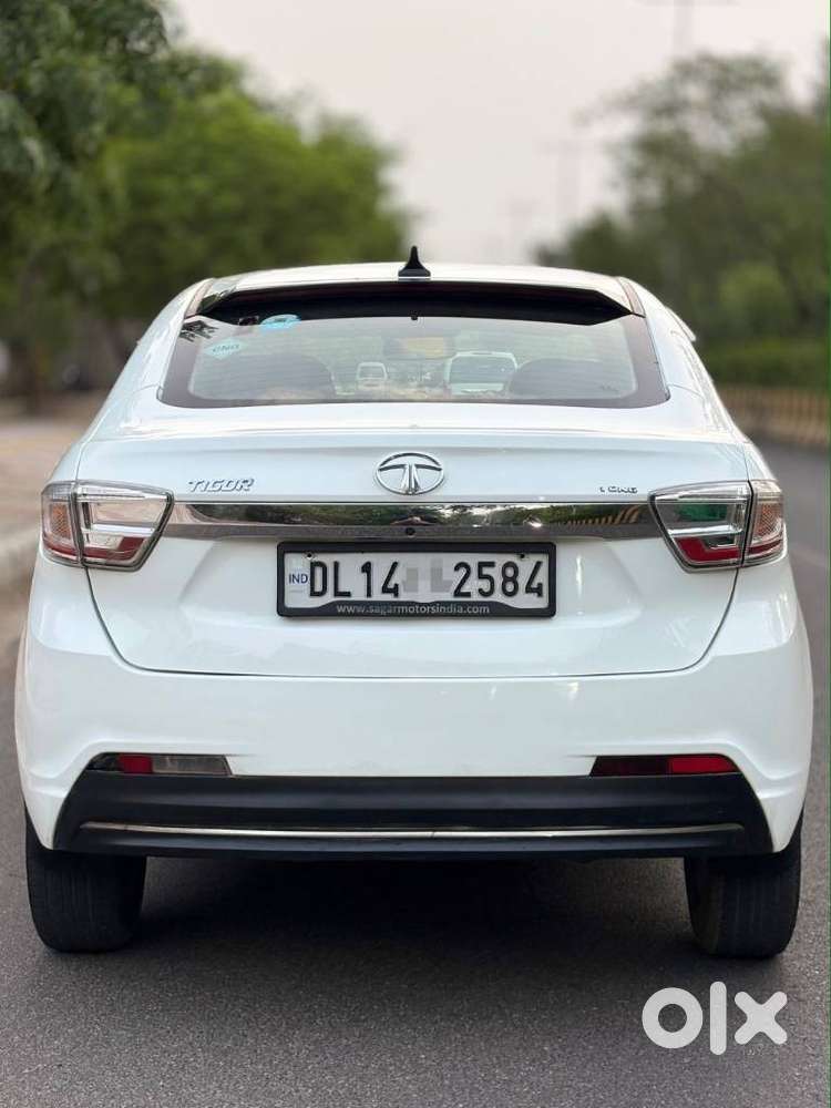 Tata Tigor 1.2 Revotron Xz Plus Cng Dual Tone, 2022, Cng & Hybrids