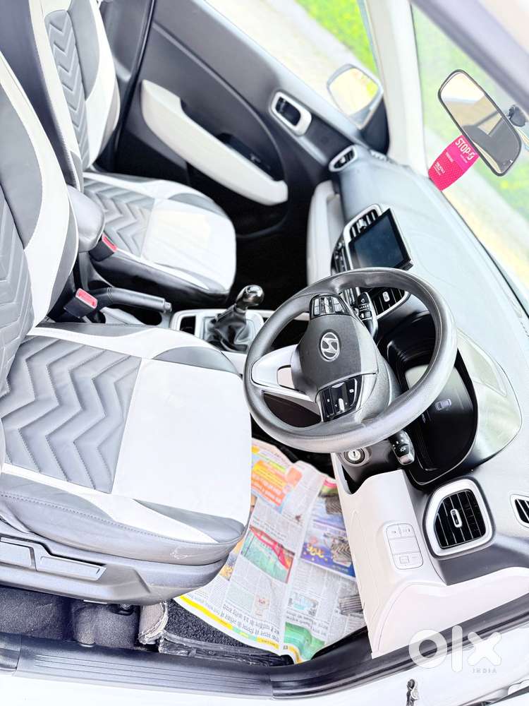 Hyundai Venue 1.2 S (o), 2023, Petrol