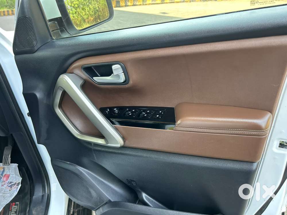Mahindra Scorpio-n 2.2 Z8 Diesel At 7 Str, 2022, Diesel