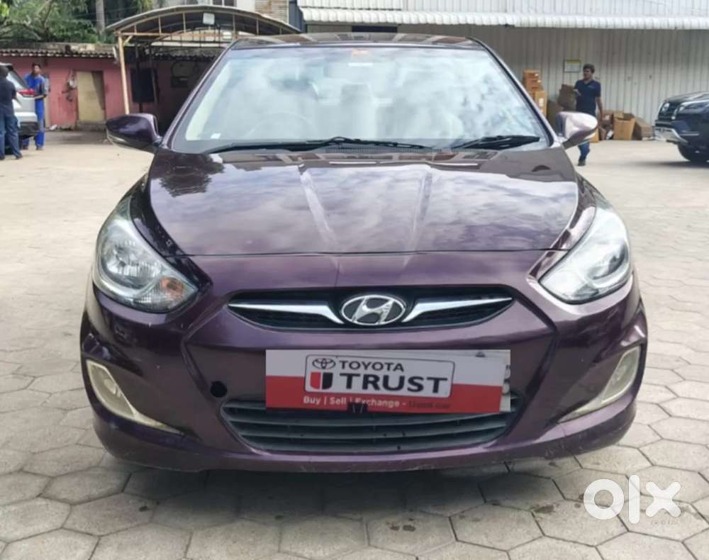 Hyundai Verna Fluidic 1.6 Crdi Sx, 2011, Diesel