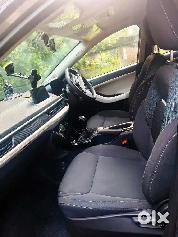 Tata Nexon Creative Petrol 2025