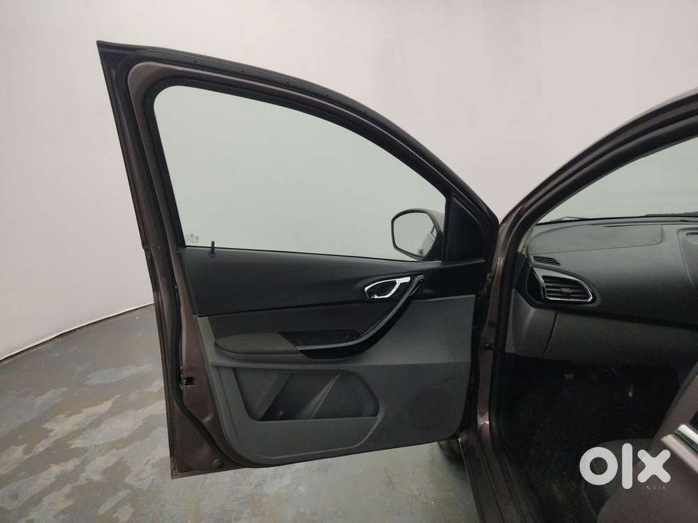 Tata Tigor Xz, 2018, Petrol