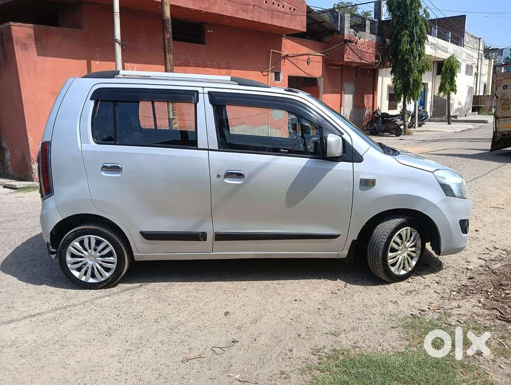 Maruti Suzuki Wagon R Vxi 1.0 Cng, 2014, Cng & Hybrids