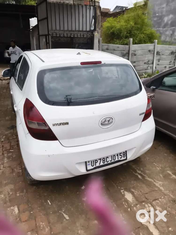 Car I 20 Petrol