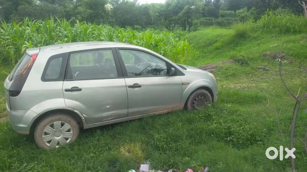 Ford Figo 2012 Petrol Celebration