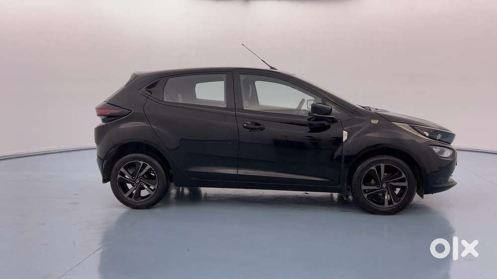 Tata Altroz 1.2 Xz Plus Dark Edition, 2023, Petrol