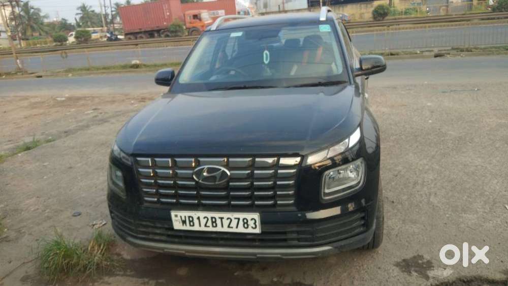 Hyundai Venue 1.2 S (o), 2024, Petrol