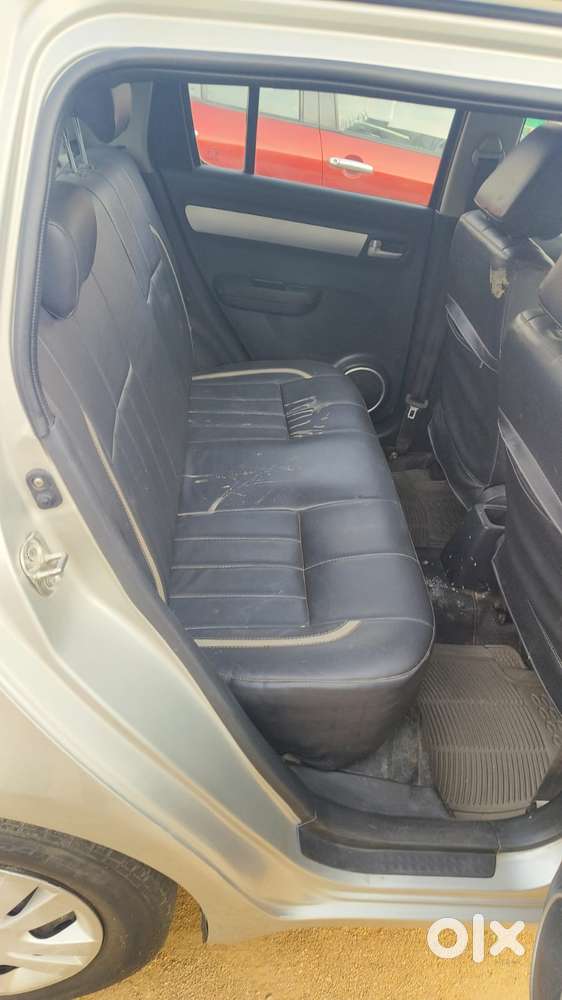 Maruti Suzuki Swift Vxi Bsiv, 2011, Petrol