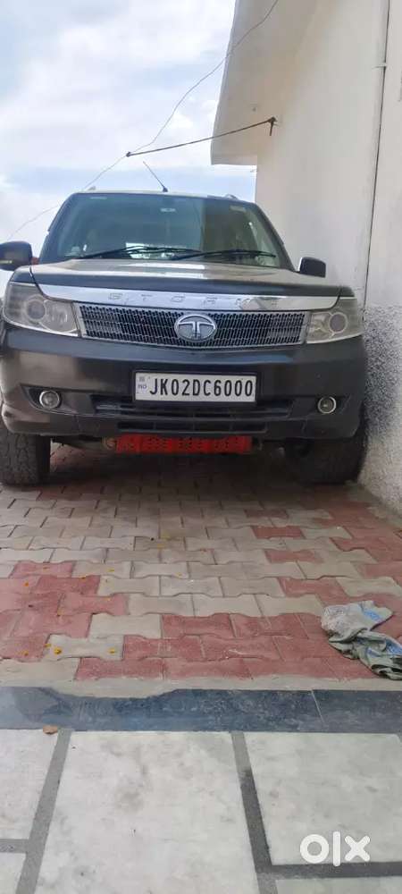 Tata Safari Storme 2014 Diesel 106000 Km Driven