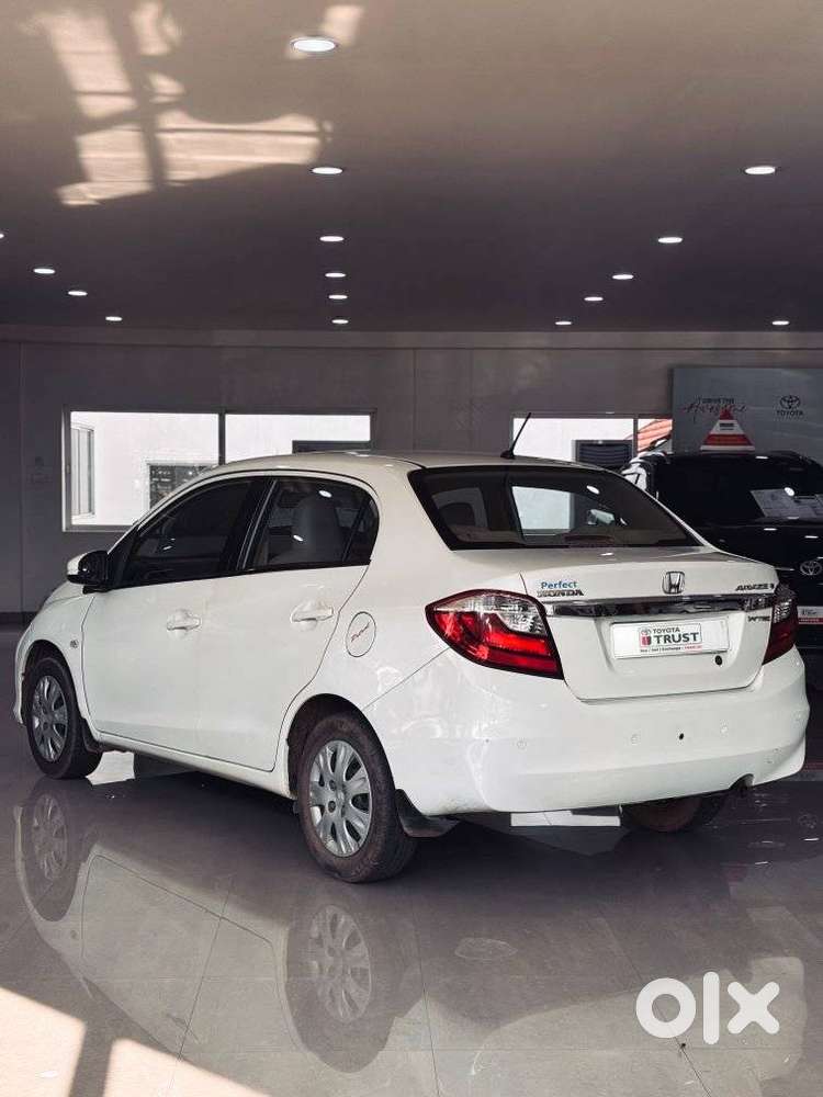 Honda Amaze S Option I-vtec, 2017, Petrol