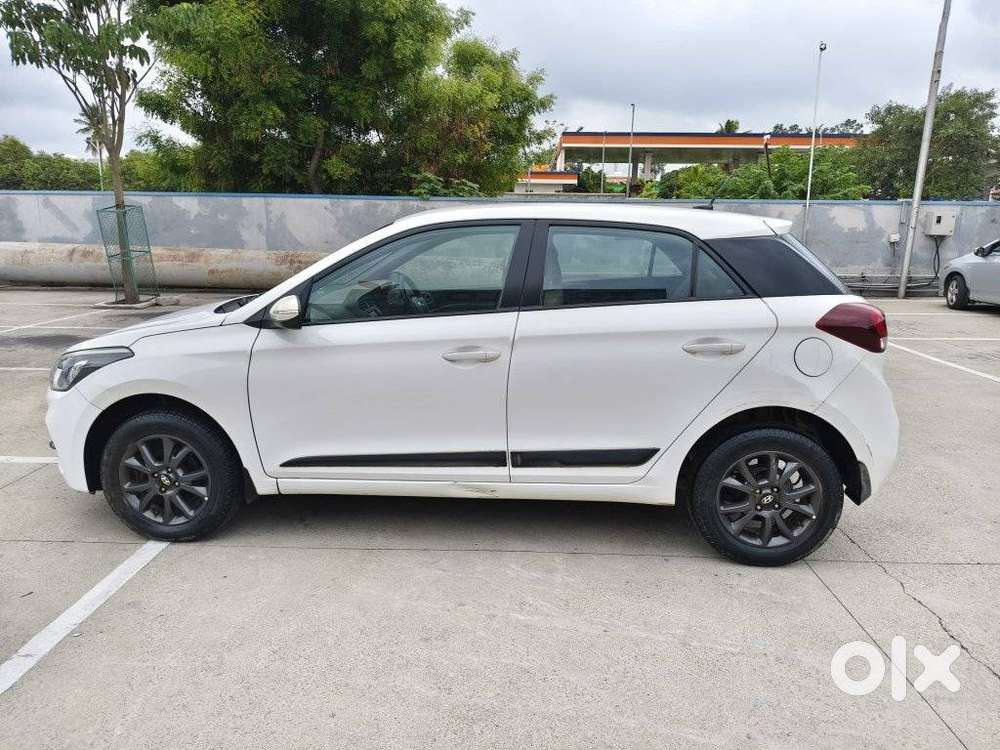 Hyundai I20 Asta 1.4 With Avn Crdi, 2018, Diesel