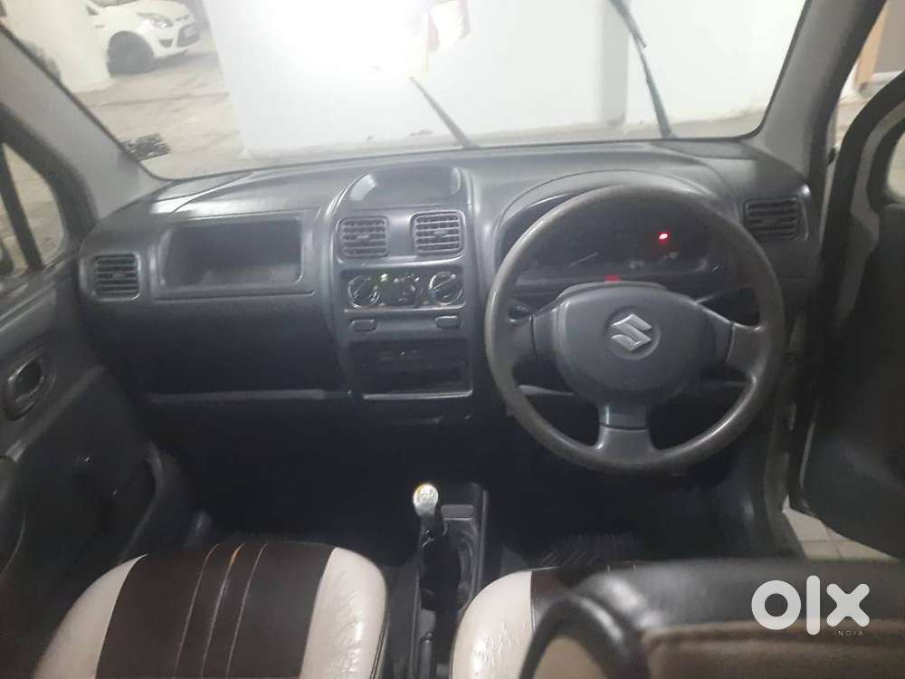 2nd Owner Maruti Suzuki Petrol