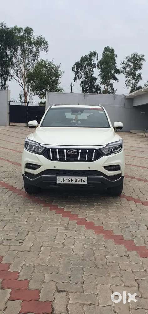 Mahindra Alturas G4 Diesel 2019