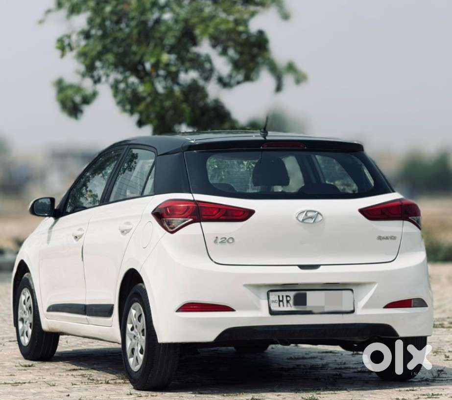 Hyundai I20 Petrol Spotz, 2017, Petrol