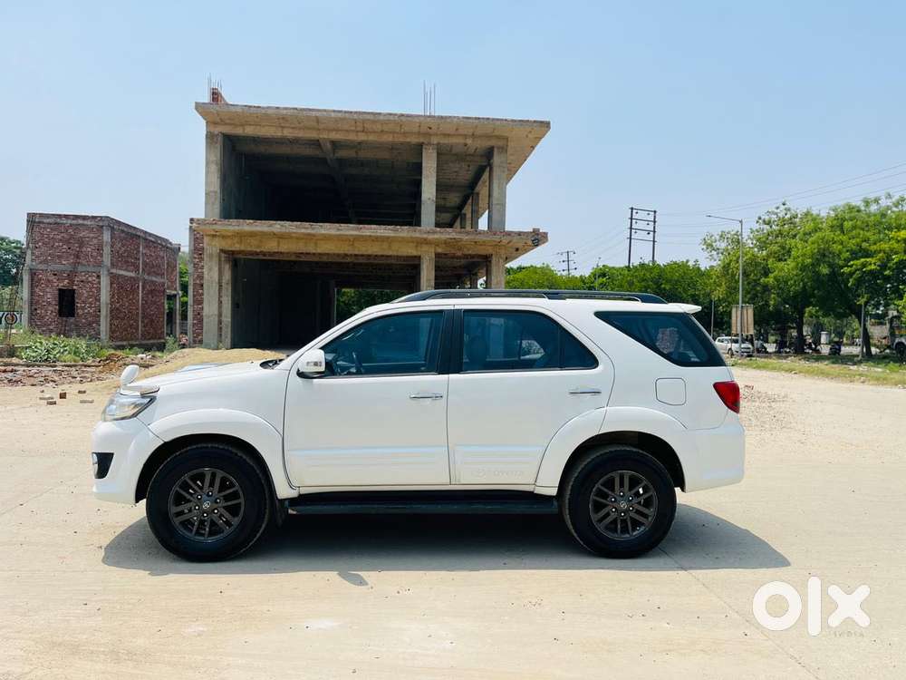 Toyota Fortuner 3.0 4x2 Automatic, 2012, Diesel
