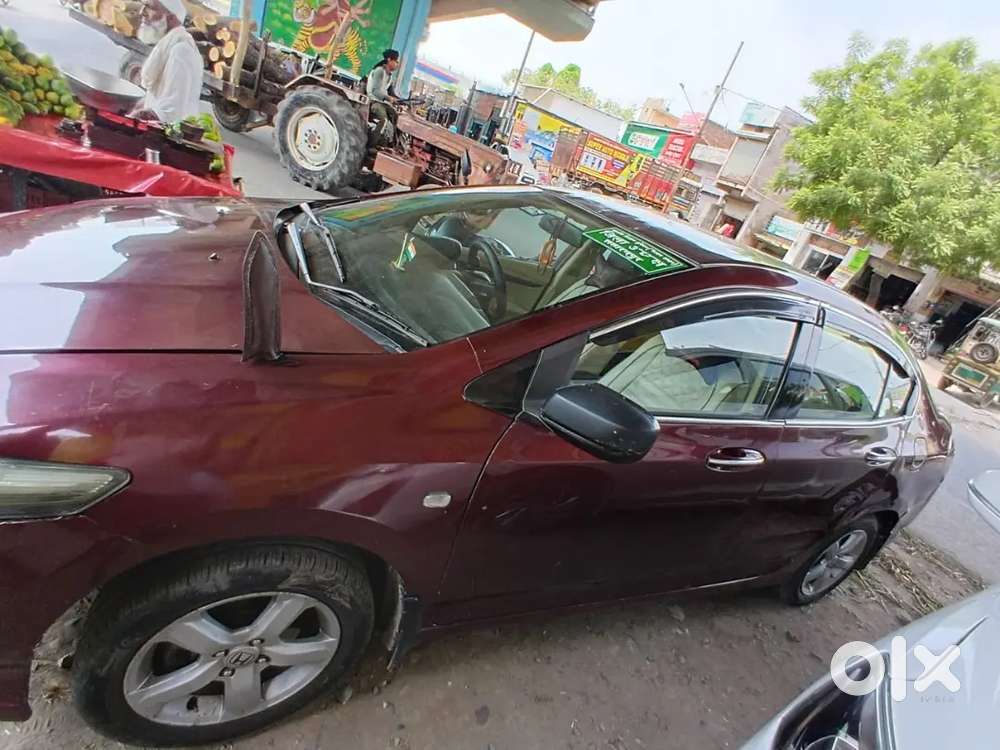 Honda City 2012 Petrol 105000 Km Driven Mo.