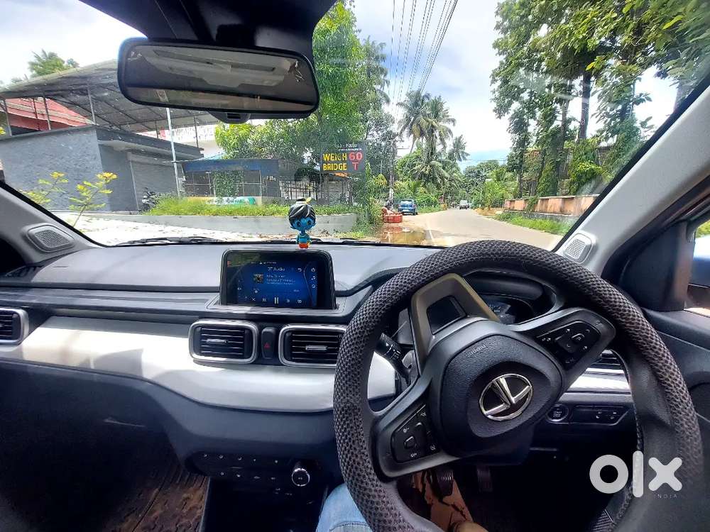 Tata Punch 2023 Petrol 10000 Km Driven