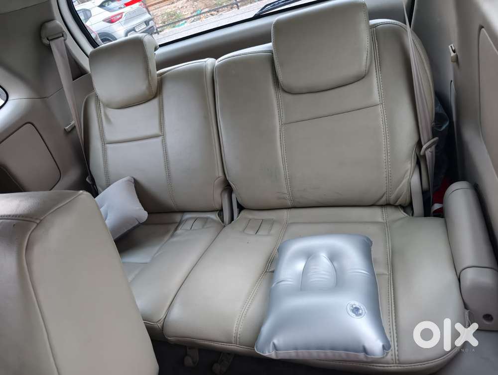 Toyota Innova 2.5 V 7 Str, 2011, Diesel