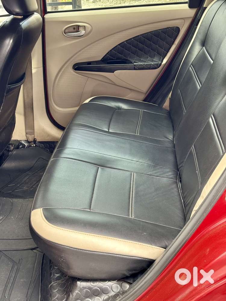 Toyota Etios Liva Vd Dual Tone, 2017, Diesel