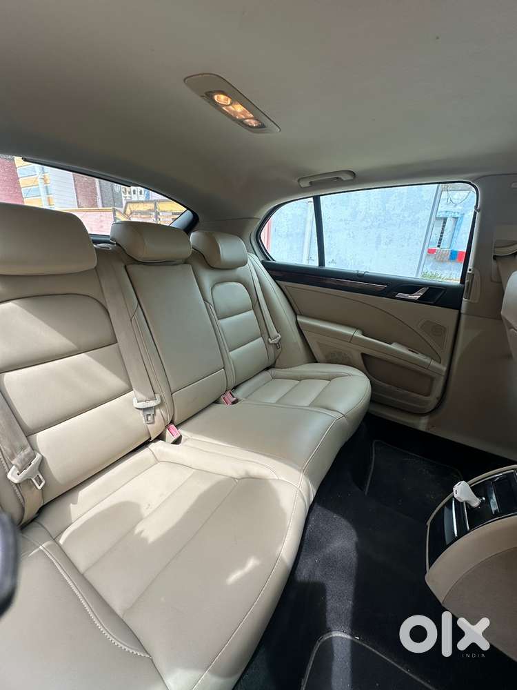 Skoda Superb Petrol Manual 2013