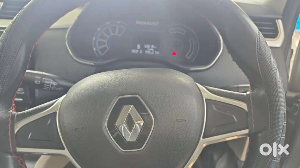 2019 Renault Triber 1.0 Rxz 51000kml Showroom Service