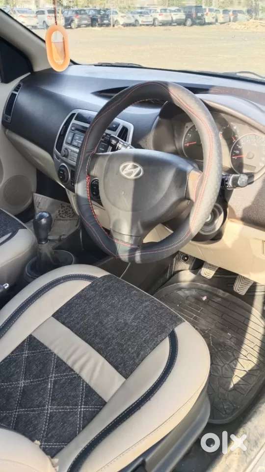 Hyundai I20 Sportz 1.4 Crdi, 2014, Diesel
