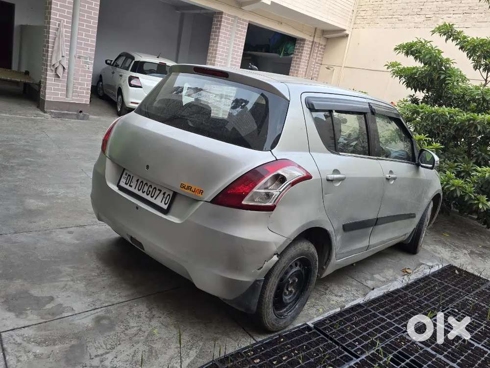 Maruti Suzuki Swift 2013 Cng & Hybrids 100000 Km Driven