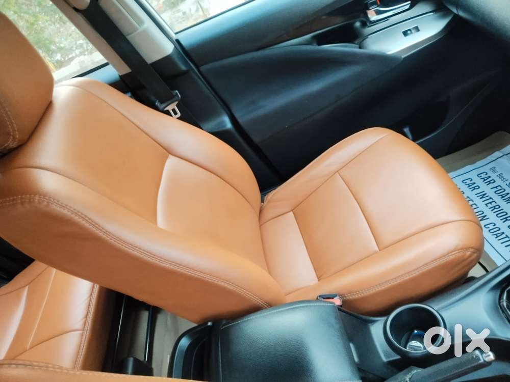 Toyota Innova Crysta 2.4 V 8 Str, 2016, Diesel